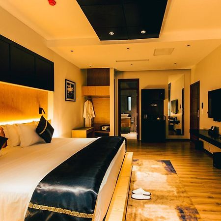 Blackwood Boutique Hotel And Apartments Дар-эс-Саламе Экстерьер фото